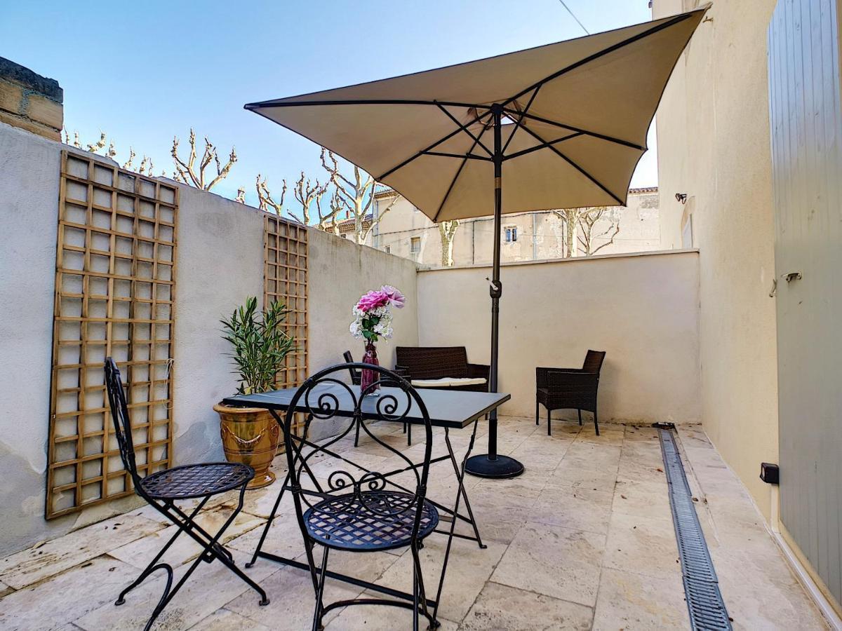 Appartement Avec Terrasse En Centre Ville De Saint Remy De Provence Bagian luar foto